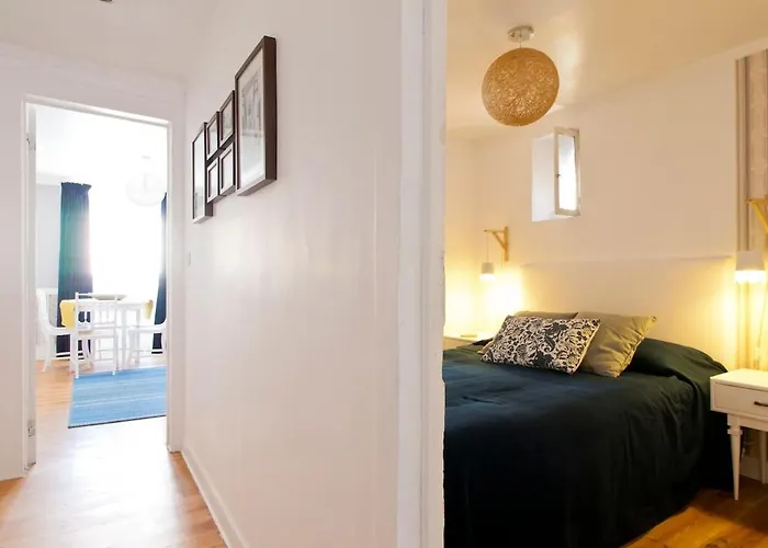 Sant'ana Restelo 1br Terrace Апартаменты *